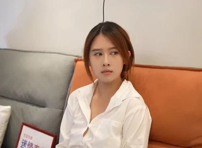 Người sếp nam chuốc thuốc kích dục rồi cưỡng hiếp cô gái làm việc cùng