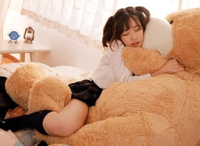 Mưa rào nặng hạt làm tôi phải tìm chỗ trú